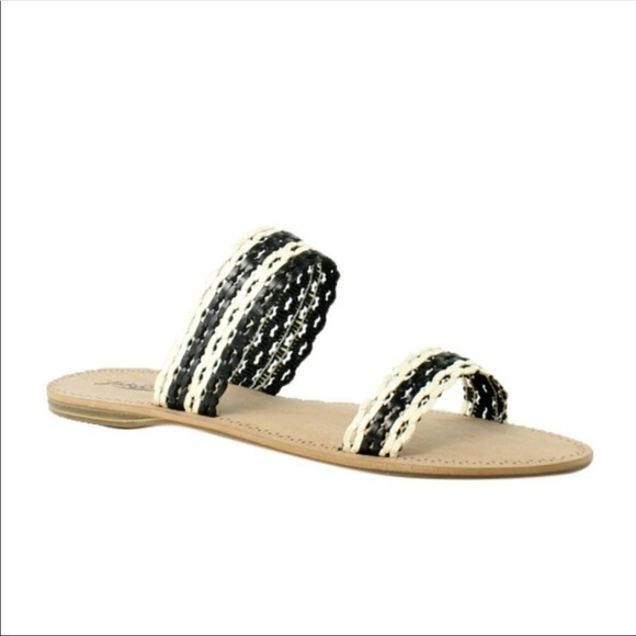 LUCKY Brand Braided Black and White Size 9.5 Casual Slip On Leather Sandals - Picture 1 of 8